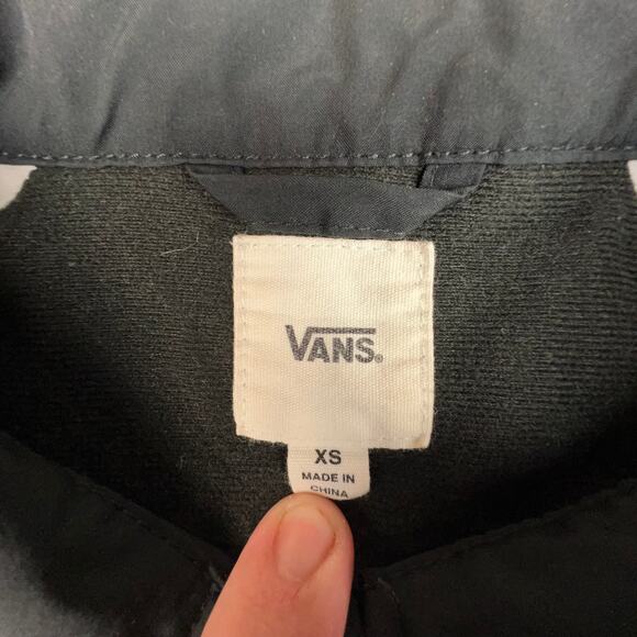 Vans Thank You Coach Jacket XS Black Checkered Sleeve Logo Windbreaker - Picture 7 of 8